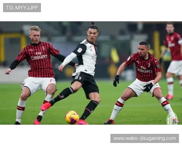 尤文图斯训练基地加练点球，应对关键战罚球压力