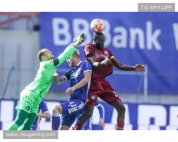 半场朗斯1-0勒阿弗尔，福法纳进球助主队领先